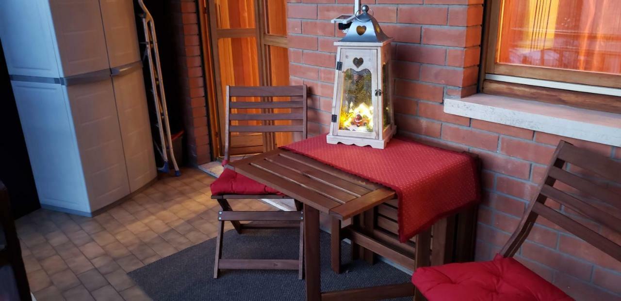 Le Chat A Pois Aosta Bagian luar foto